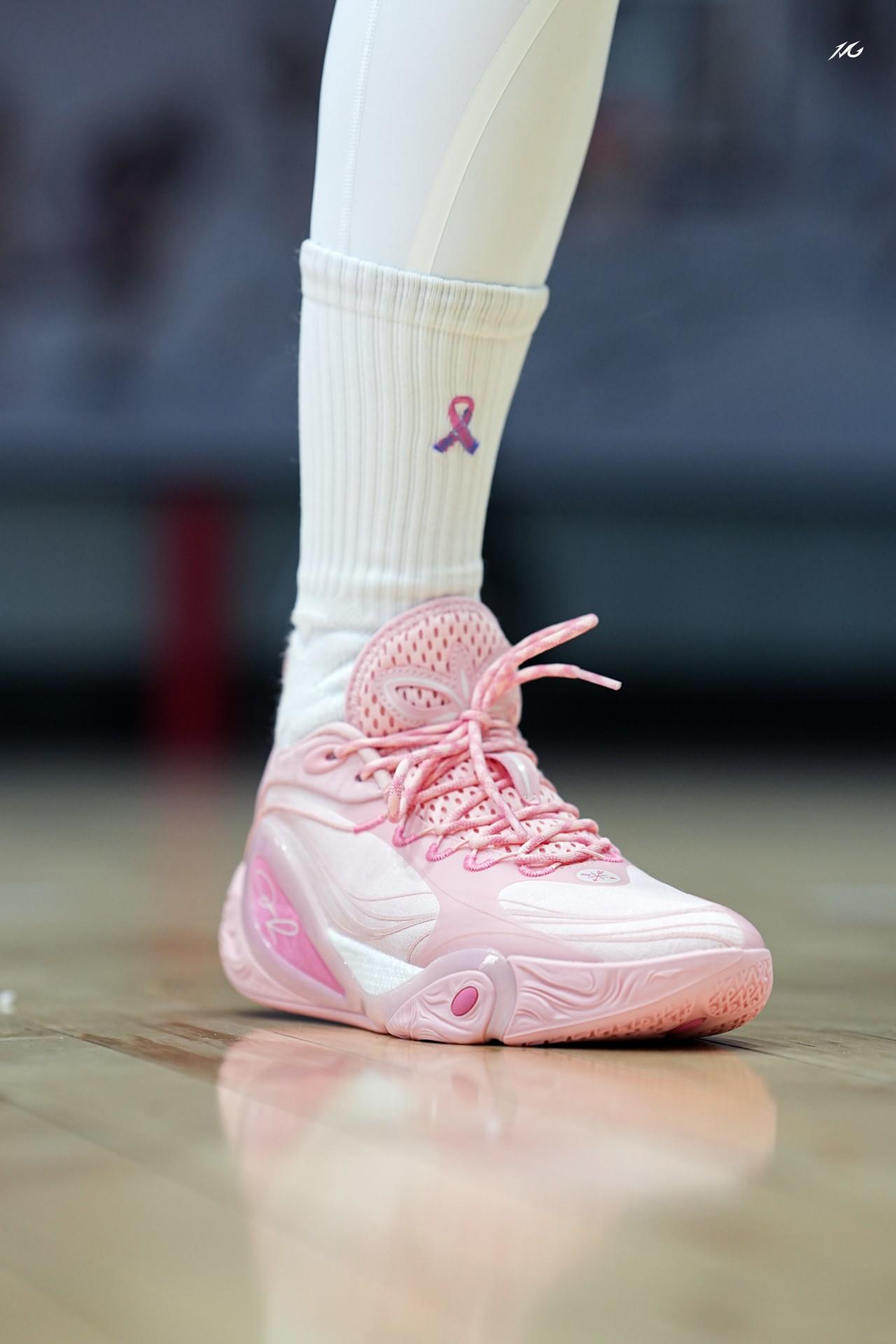 拉塞尔的职业生涯你怎么看❓1代不会就绝唱了吧❗️